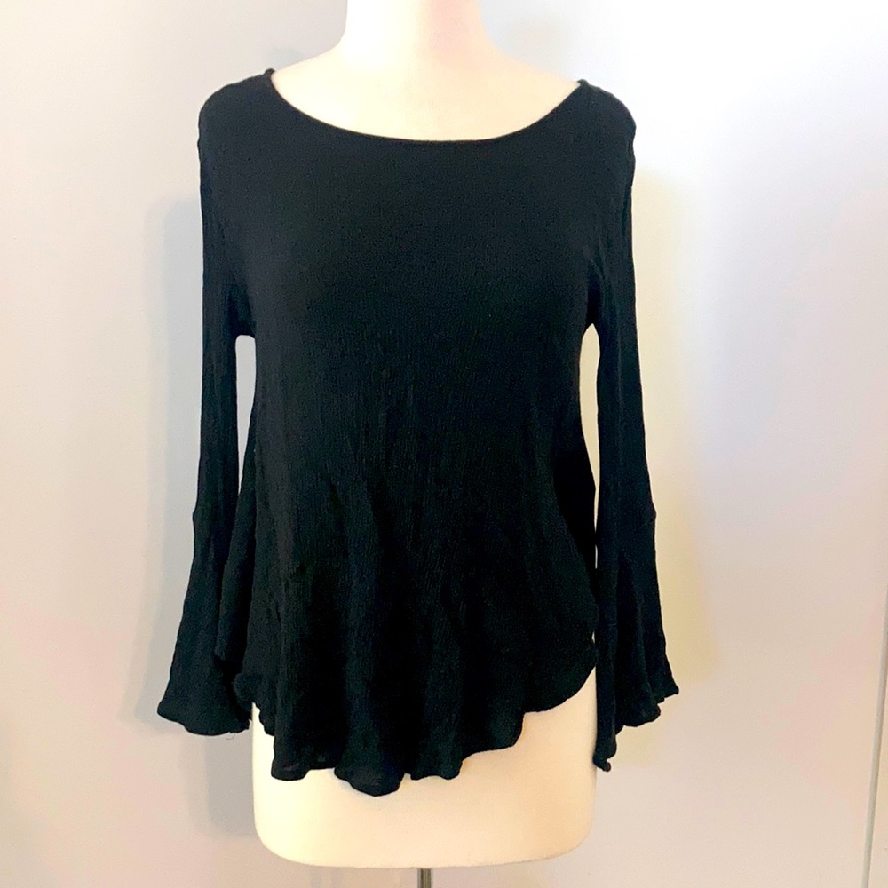 Boutique Top Open Back size Large